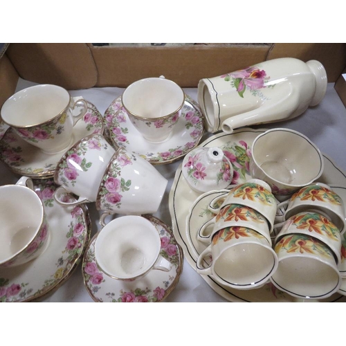 65 - A tray of assorted Royal Doulton tea and coffee ware