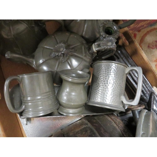 73 - A tray of assorted metal ware and treen to include a barrel, and a carved hardwood figure