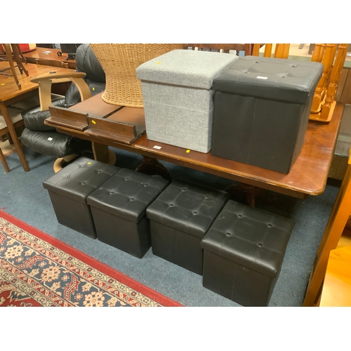 800 - Six modern small storage boxes/stools