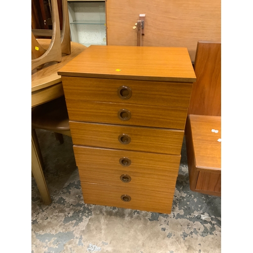 885 - A mid-century Schreiber sideboard together with a six drawer chest