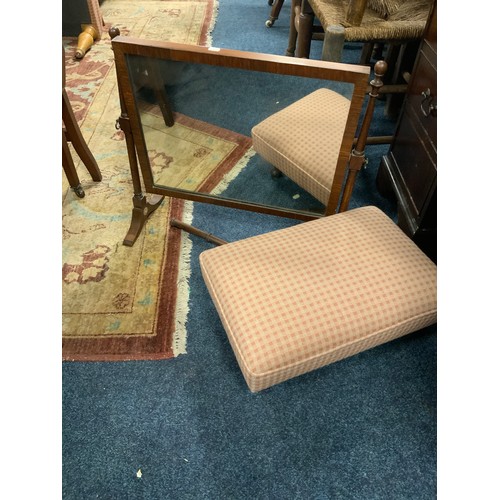 906 - An Edwardian mahogany Sutherland table and two modern Chinese woolen rugs