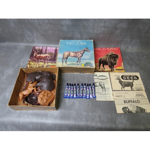 111 - BOXED AURORA RACE HORSE MODEL KIT, box also contains Aurora buffalo and Aurora white tail deer, with... 