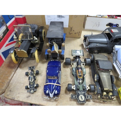 139 - THIRTEEN MAINLY LARGE SCALE UNBOXED VEHICLES, to include tin plate taxi, tin plate fire engine, 2002... 