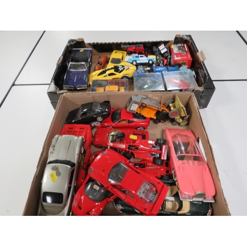 152 - TWO TRAYS OF MAINLY UNBOXED DIE CAST VEHICLES, to include 1:18, 1:24 scales and smaller