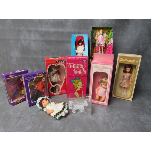 90 - A COLLECITON OF VINTAGE PALITOY  AND OTHER BOXED DOLLS, to include two Palitoy pocket dolls - Pippa ... 