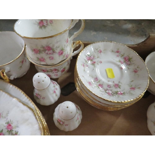 245 - A tray of Paragon Victoriana Rose tea and dinner ware