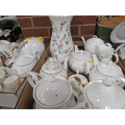 278 - Two trays of assorted ceramics to include assorted teapots