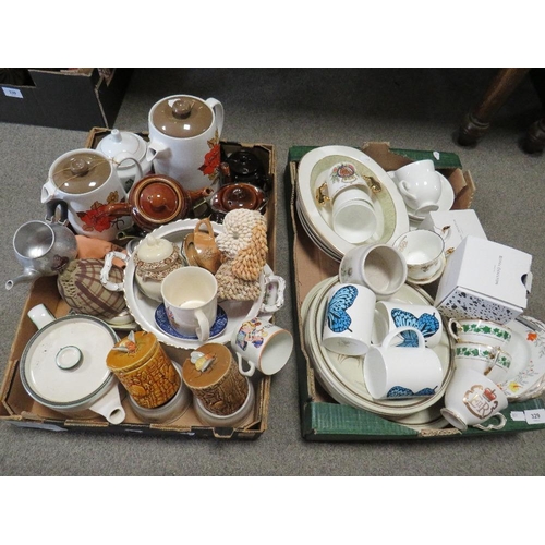 Two trays of assorted ceramics etc