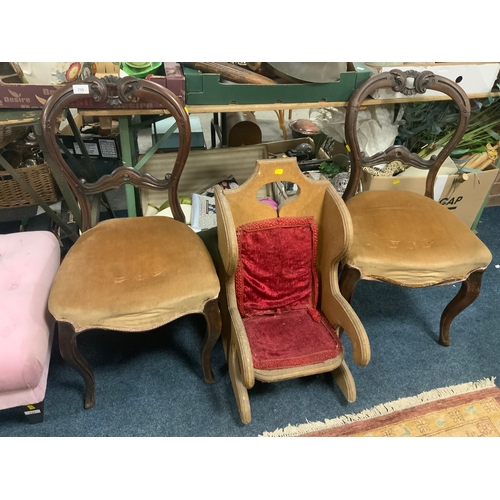 735 - A pair of Victorian dining chairs to go with a small rocking chair