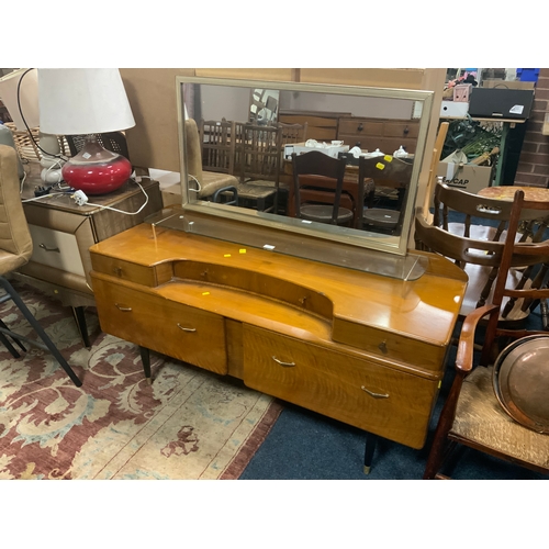 779 - A mid-century dressing table with later mirror A/F