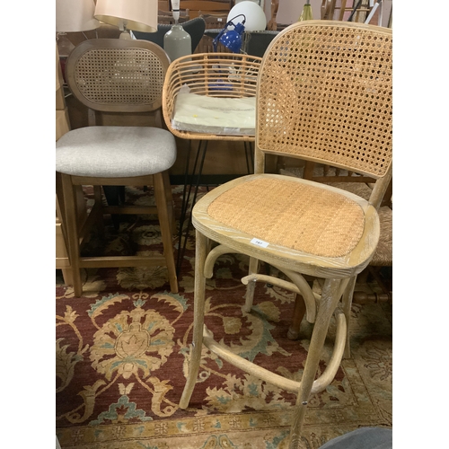 787 - Three modern bar/kitchen stools A/F