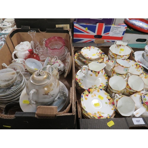 107 - A tray of vintage Royal Doulton tea ware together with a tray of assorted ceramics and glass to incl... 