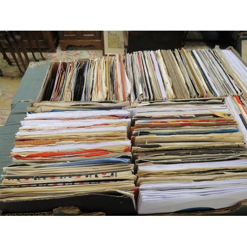 123 - Circa 450 singles records mainly from the 1960's 70's 80's and 90's