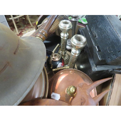 143 - A tray of assorted collectables to include a tin army hat, candlesticks etc