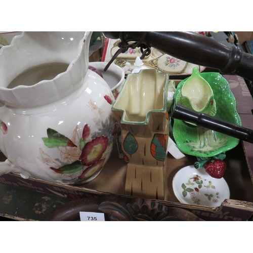 147 - A tray of assorted ceramics to include a Royal Albert Old Country Roses clock etc