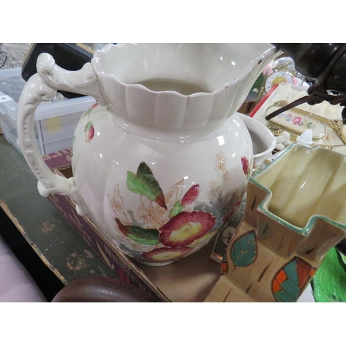 147 - A tray of assorted ceramics to include a Royal Albert Old Country Roses clock etc