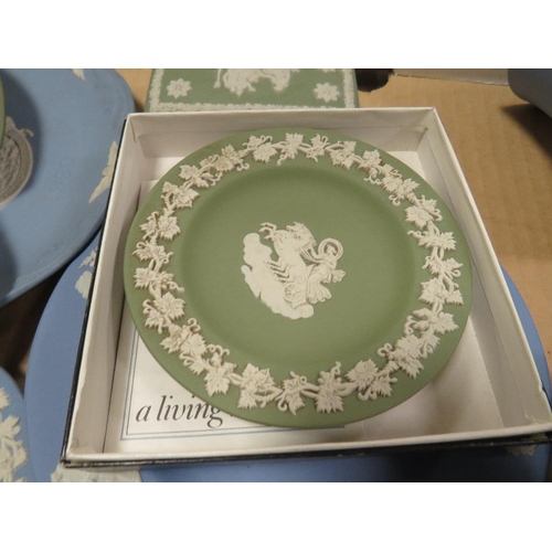 54 - A tray of Wedgwood Jasperware