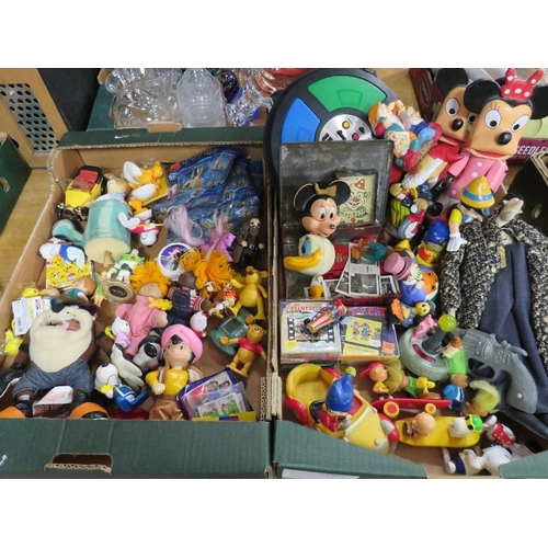 80 - Two trays of assorted vintage toys to include Snoopy, Noddy, Disney, Simon Says, 8MM films, Harry Po... 