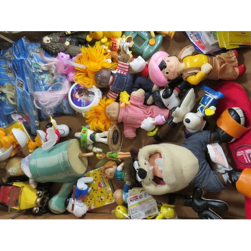 80 - Two trays of assorted vintage toys to include Snoopy, Noddy, Disney, Simon Says, 8MM films, Harry Po... 