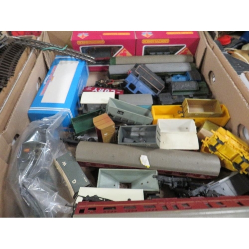 83 - Four trays of model railway to include Hornby, Airfix etc