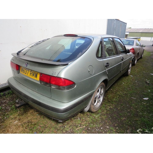 601 - A 2000 green 2L petrol SAAB 'W537 RMW', currently SORN, one key, with log book, mileage at last MOT ... 