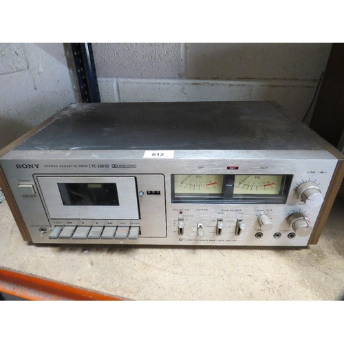 612 - A Sony stereo cassette deck TC206 SD