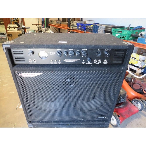 620 - An Ashdown Engineering MAG200 bass amp head with MAG CZ10T-200 and 115-200 speaker cabs