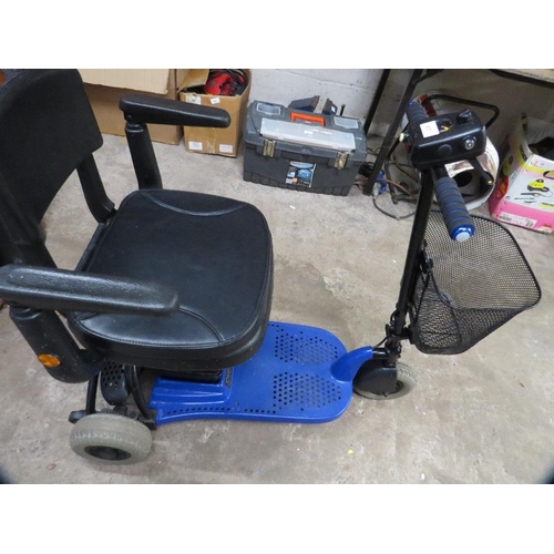 637 - A Shoprider lightweight mobility boot scooter, missing key and charger (Unchecked)