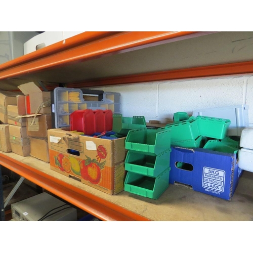 647 - A selection of storage trays