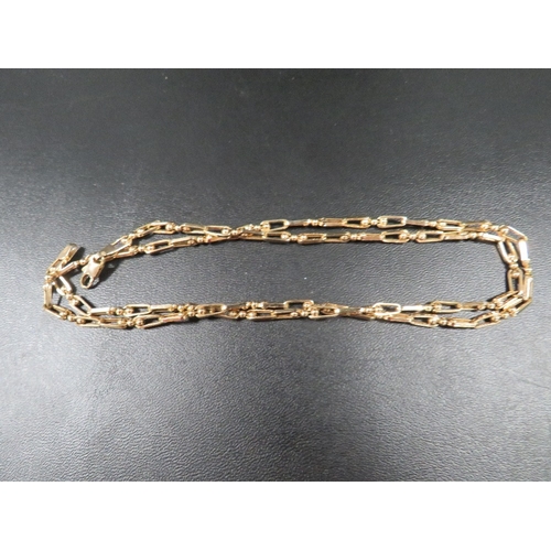 450 - A continental yellow metal necklace stamped 375