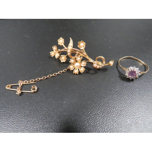 458 - A 15ct gold seed pearl brooch approx. weight 5.1g together with a hallmarked 9 carat gold dress ring... 