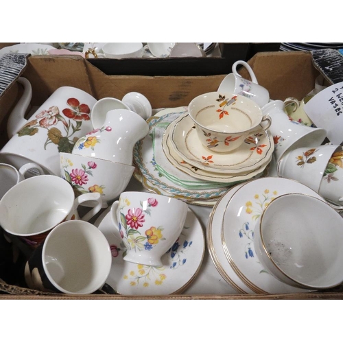 138 - Two tray of assorted tea ware to include black & white Shelly examples