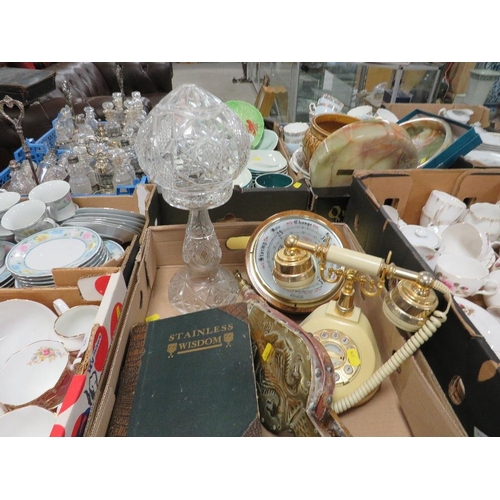 92 - A tray of collectables to include a glass lamp