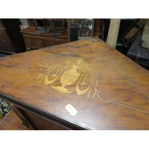 778 - A small Edwardian corner cupboard with inlaid decoration to door and top H - 47 cm