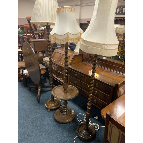 816 - Two vintage oak barley twist standard lamps together with a bobbin twist example (3)