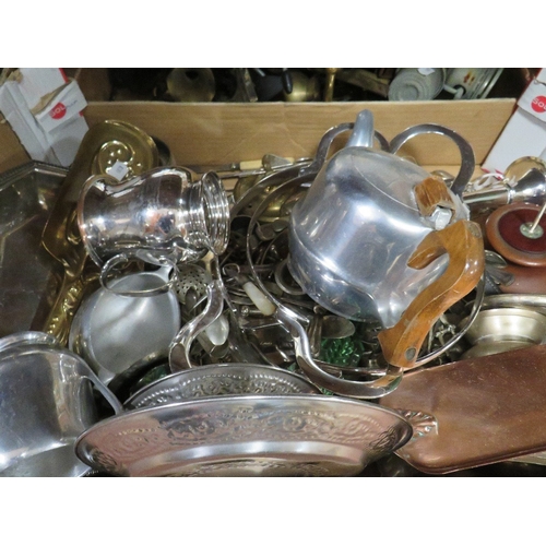 67 - Two boxes of mixed brass / metalware