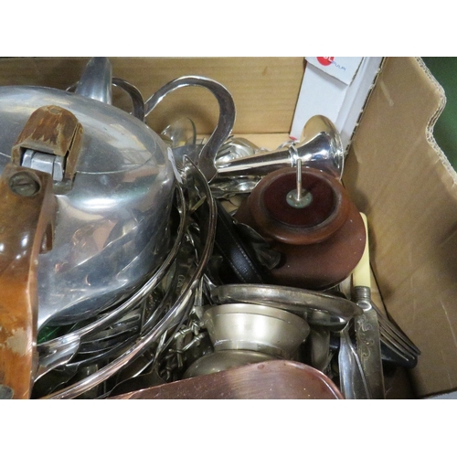 67 - Two boxes of mixed brass / metalware