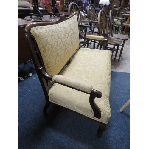 758 - A small mahogany Edwardian upholstered settee