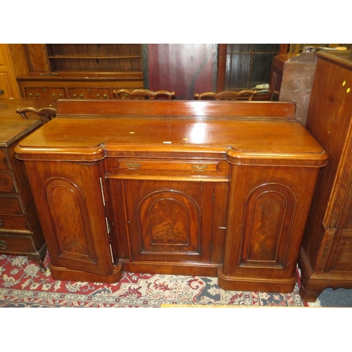 773 - A mid Victorian mahogany serving sideboard W 152 cm