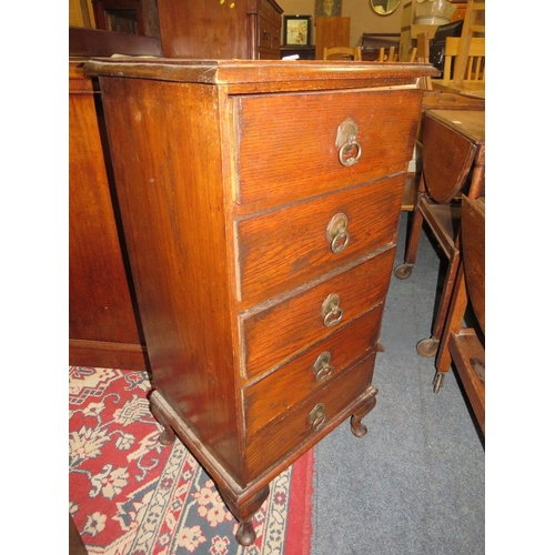 774 - A vintage narrow oak five drawer chest W 46 cm