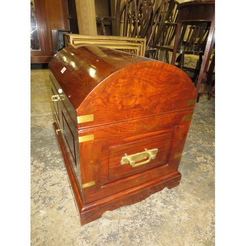 784 - A modern hardwood and brass inlaid domed casket W 66 cm