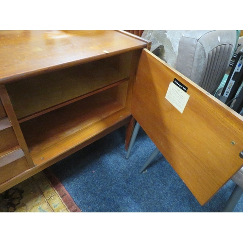 795 - A Younger Ltd mid-century teak sideboard W 198 cm