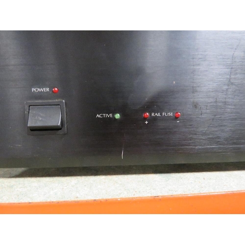 162 - A Niles SI-1000200 systems integration amplifier (unchecked)