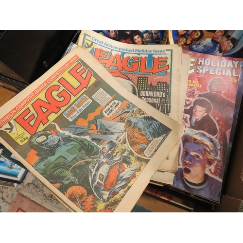 89A - A selection of Sci-Fi collectables to include various comics,  Joe 90 painting book, Star Trek LP an... 