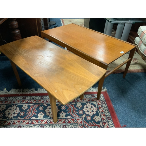 770 - A mid century teak coffee table L 91 cm, together with another similar coffee table. (2)