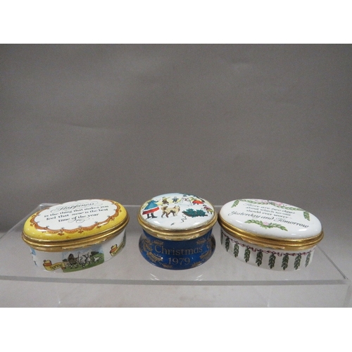 404 - Three Bilston & Battersea Halcyon Days enamel boxes