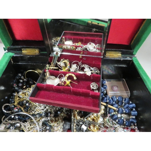 408 - A jewellery box containing a quantity of costume jewellery