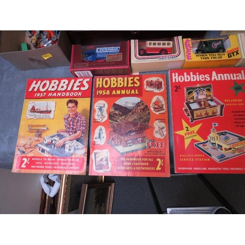 157 - MATCHBOX MODELS OF YESTERYEAR CONNOISSEURS COLLECTION LIMITED EDITION BOX SET, small box of Lesney /... 