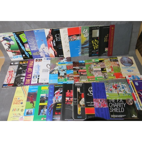 30 - A COLLECTION OF FOOTBALL PROGRAMMES, to include FA Cup Final programmes from 1986, 1987, 1988, 1989,... 