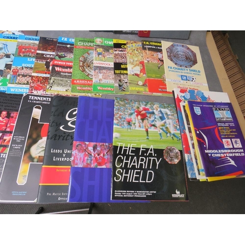 30 - A COLLECTION OF FOOTBALL PROGRAMMES, to include FA Cup Final programmes from 1986, 1987, 1988, 1989,... 